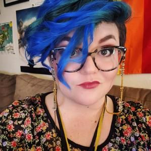 Meet your Posher, Alisa